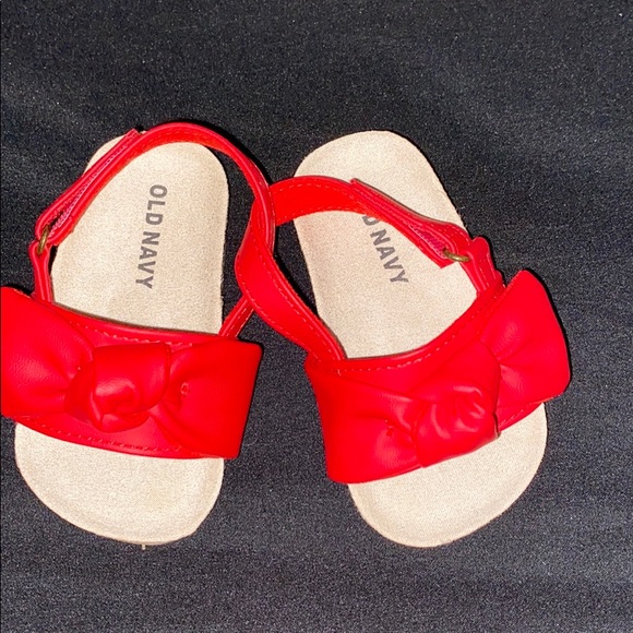 baby girl sandals size 3.5